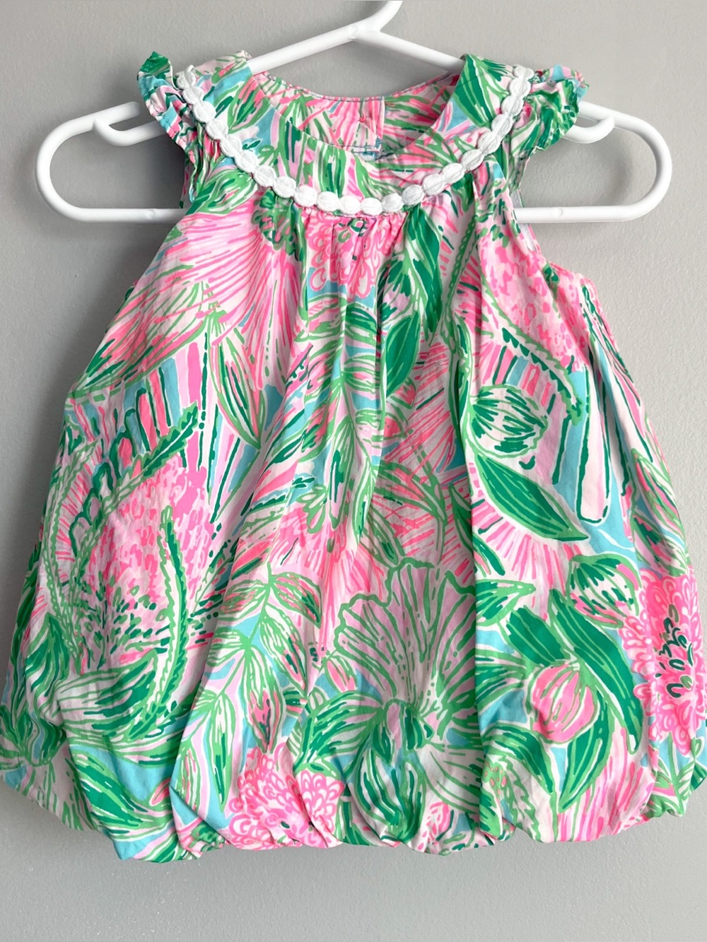 Lilly Pulitzer Bubble Sleeveless Dress Baby girl 6-12 months green pink tropical